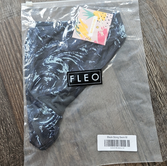 Fleo Bikini Bottom - Picture 3 of 6